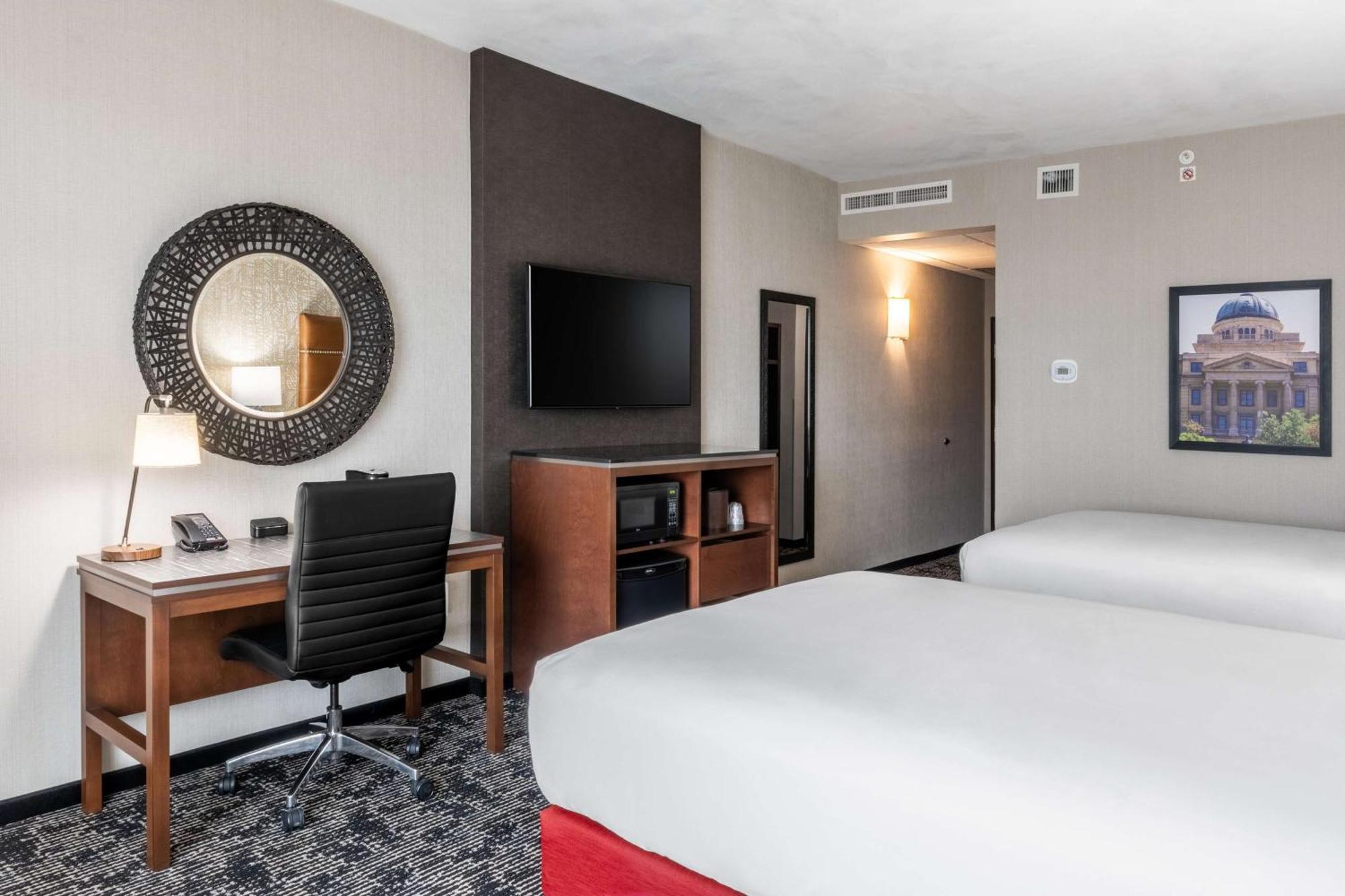 Drury Plaza Hotel College Station Eksteriør bilde