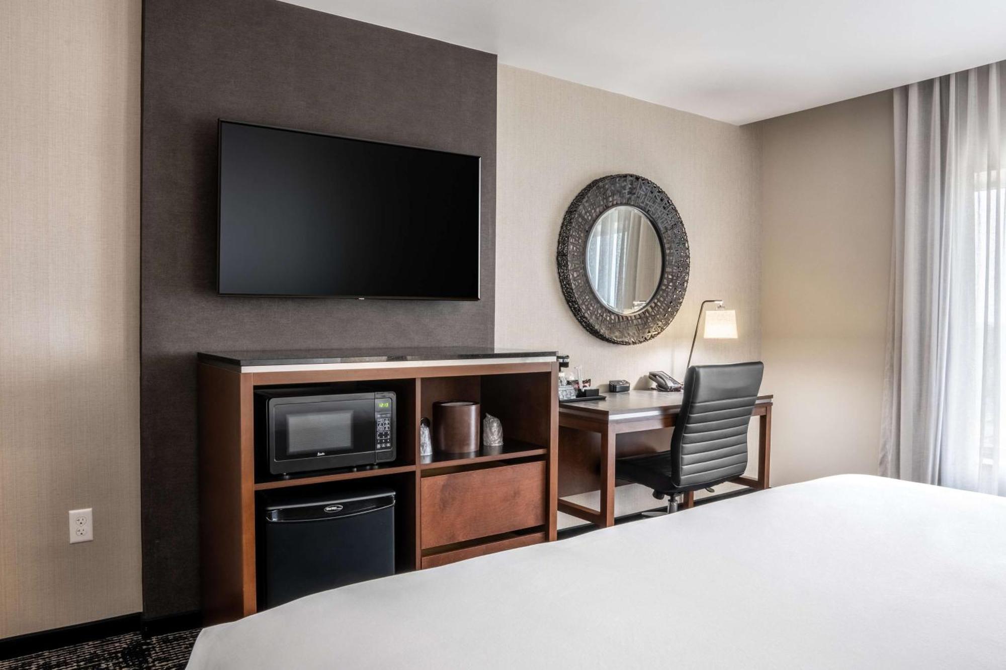 Drury Plaza Hotel College Station Eksteriør bilde